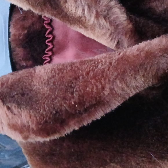 EUC, Vintage Sheered Beaver Fur coat size med/large. LUXURY - Picture 9 of 16
